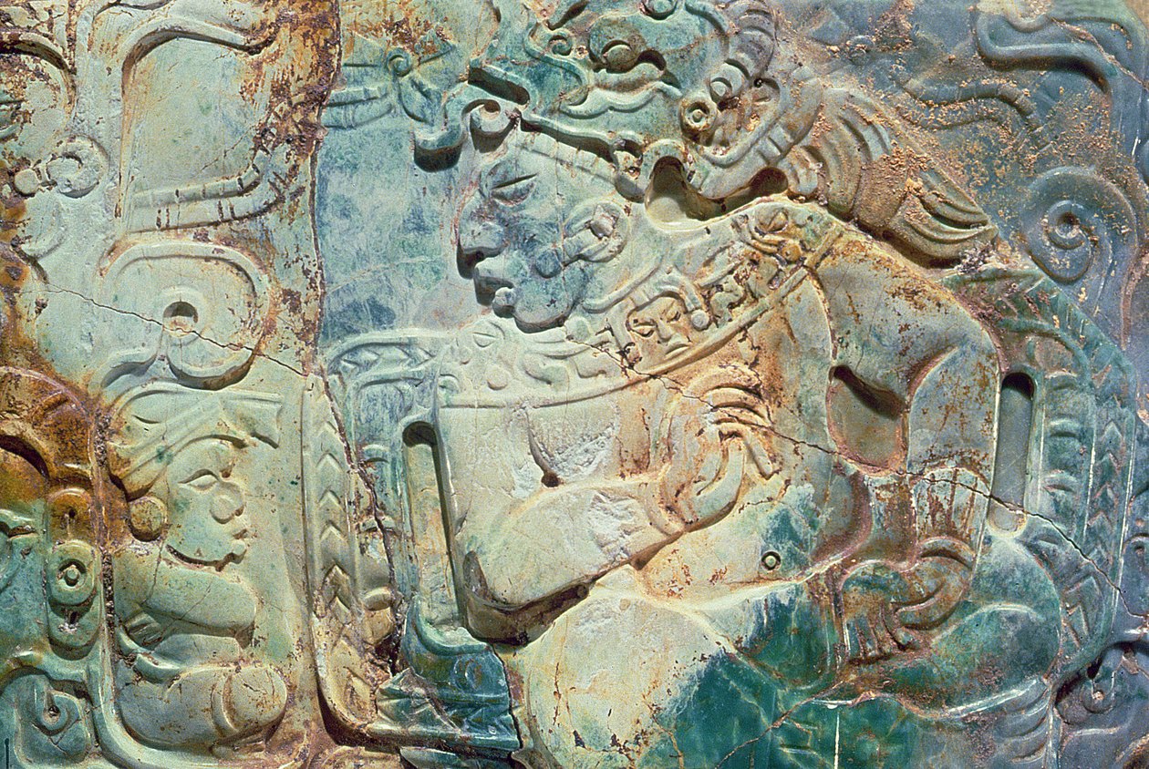 Brystbue af kongen og en hofmand fra Tikal (jade) af Mayan
