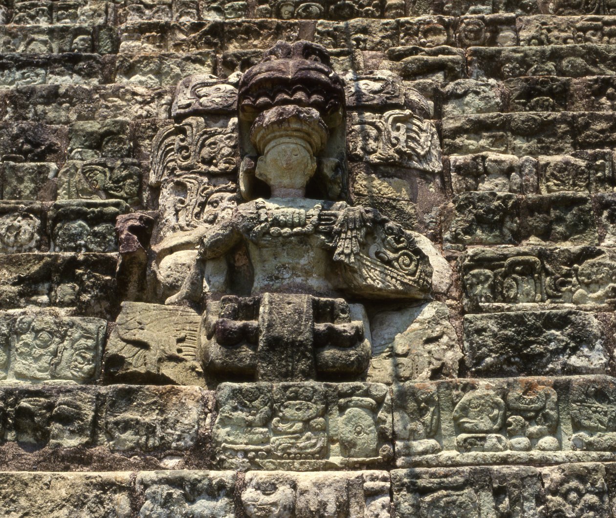 Copan hieroglyfisk statue af Mayan