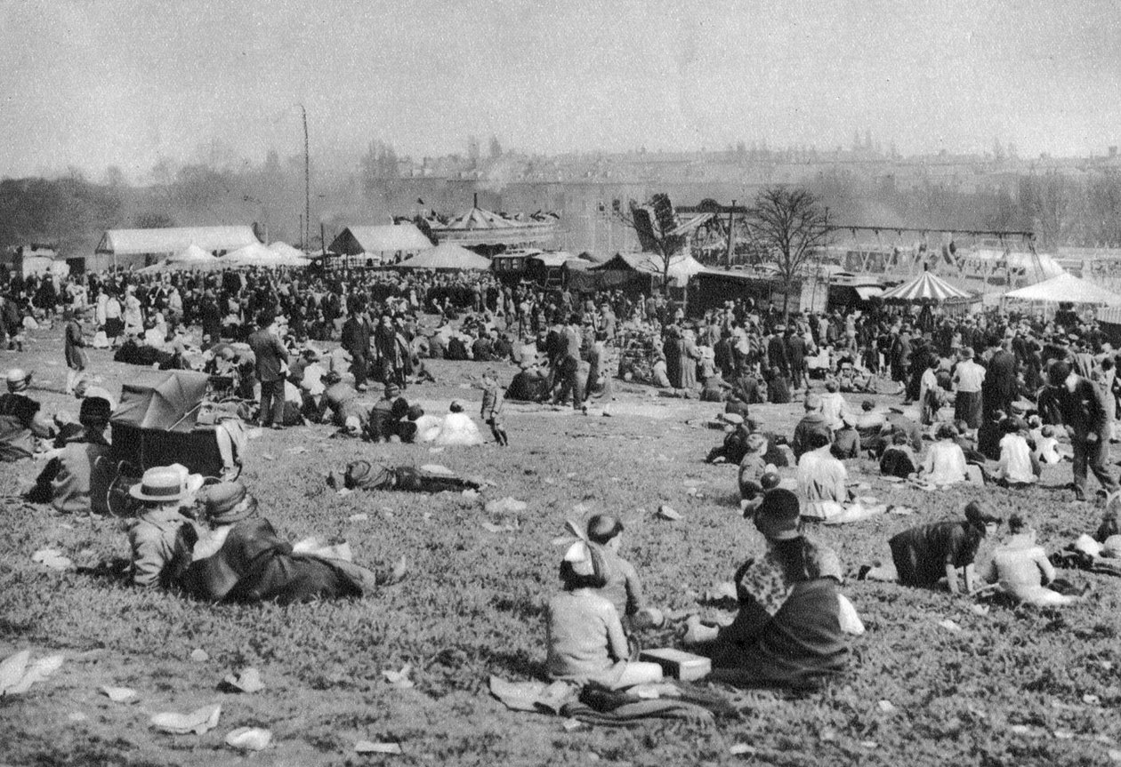 London bank holiday carnival, Hampstead Heath, London, 1926-1927. af McLeish