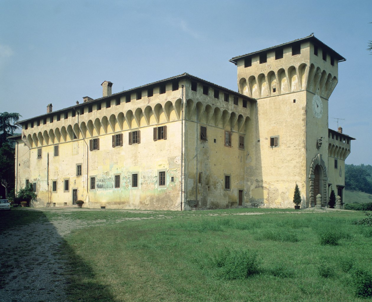 Villa Medicea Cafaggiolo, designet til Cosimo Il Vecchio (1389-1464) (se også 60455) af Michelozzo di Bartolommeo