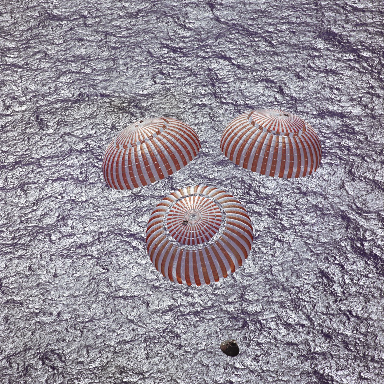 Apollo 16 - NASA, 1972. af NASA Images