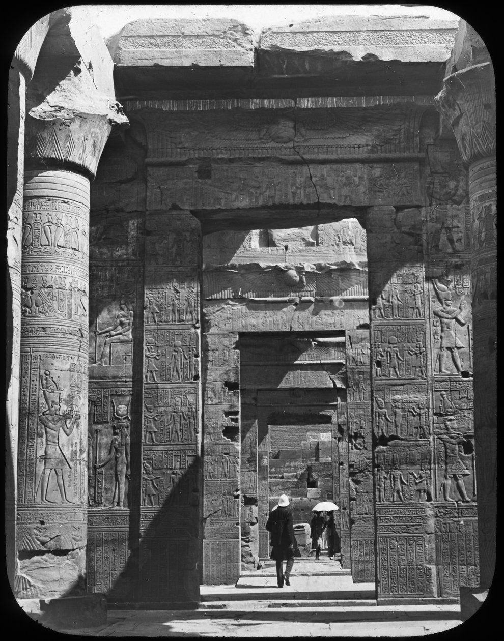 Tempelindgang, Kom Ombo, Egypten, c1890 af Newton and Co