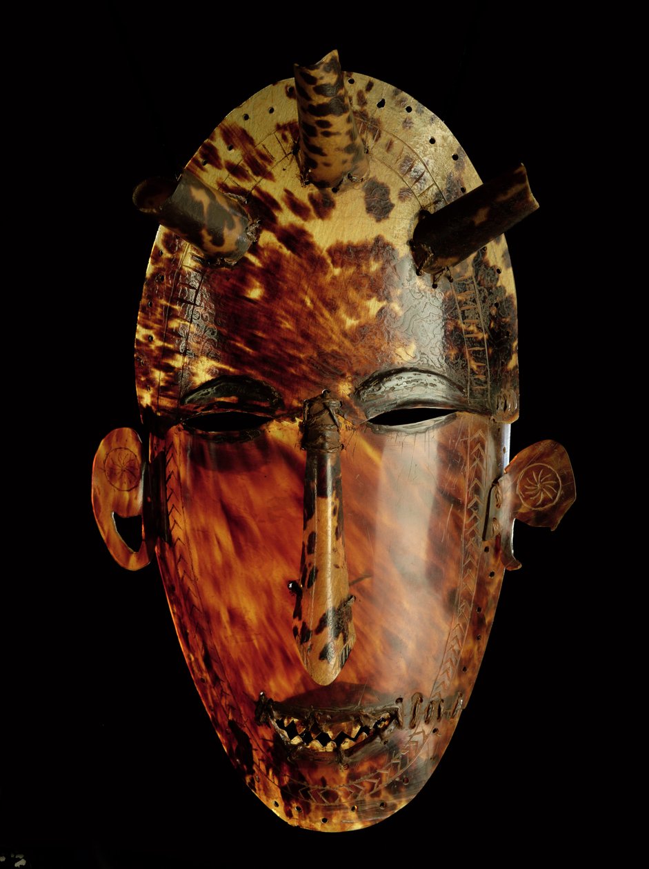Maske fra Torres Straits (skildpaddeskal) af Oceanic
