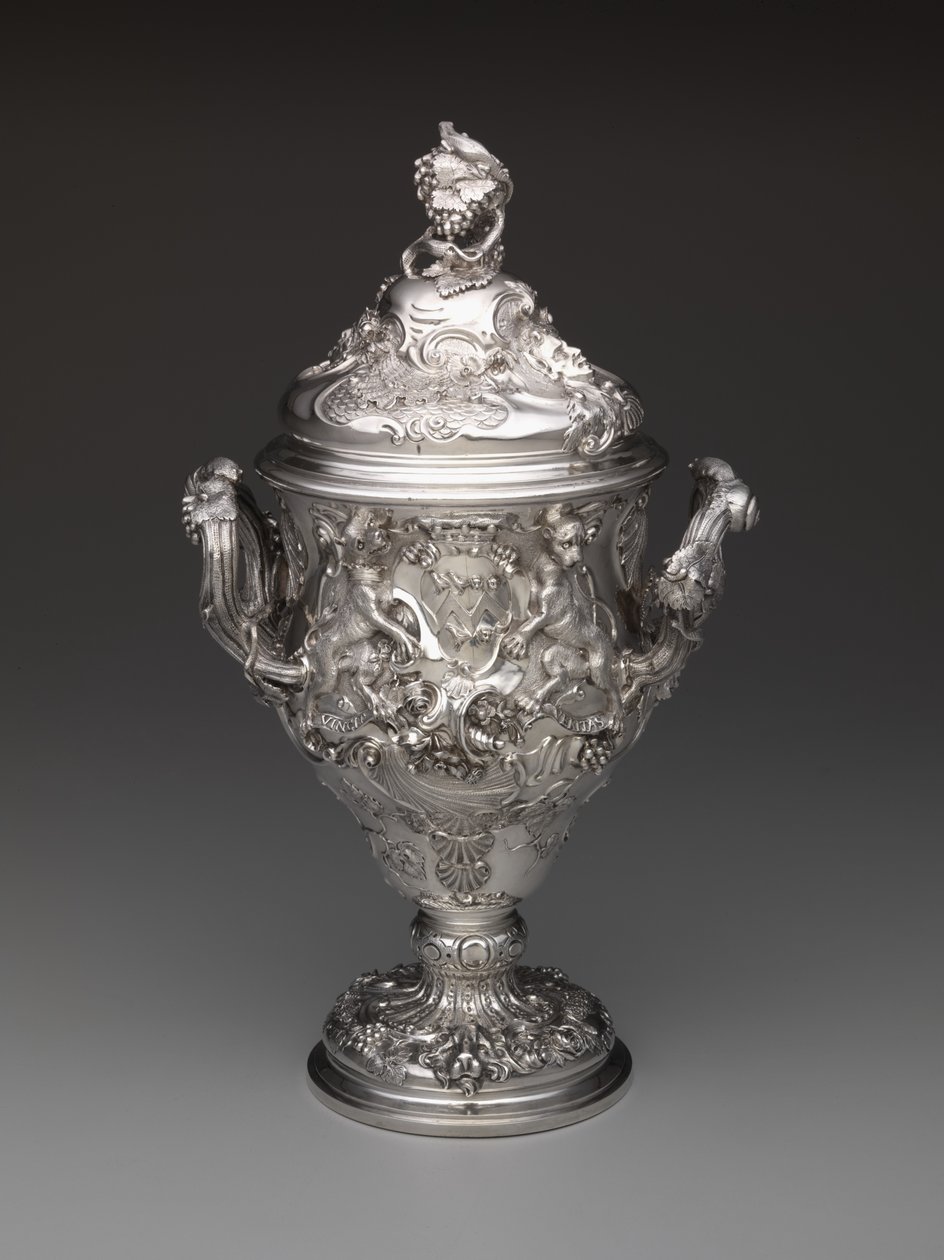 Covered Cup, 1742dani af Paul de Lamerie