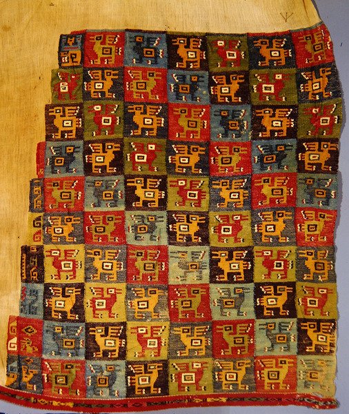 Fugletekstil, Tiahuanaco (lamauld) af Peruvian School