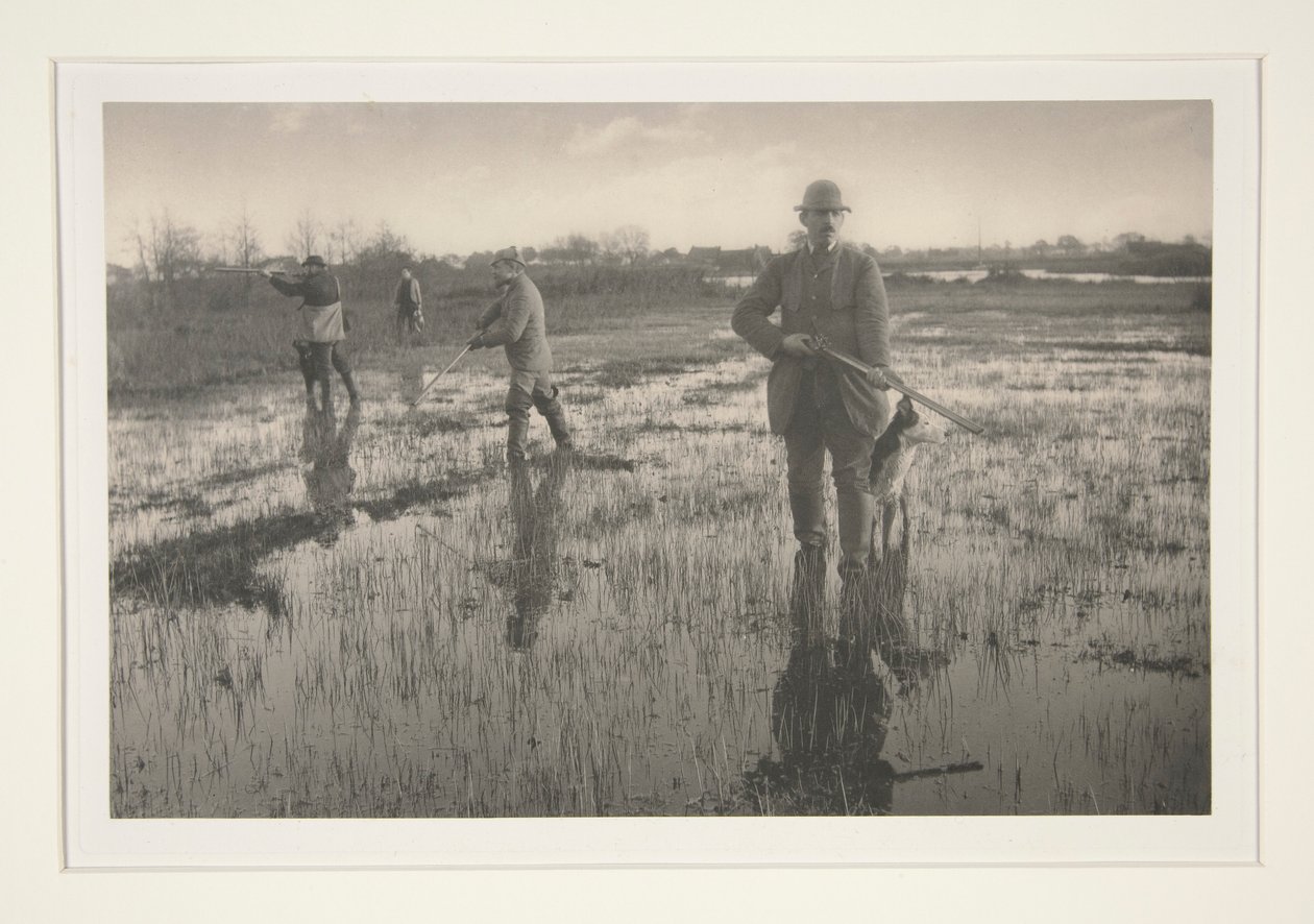 Mænd på jagt i en mose af Peter Henry Emerson