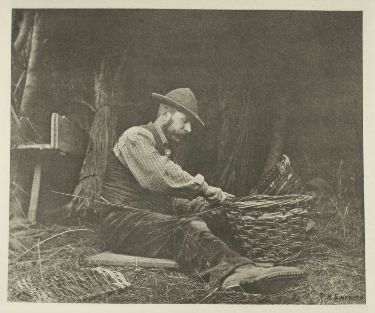 The Basket-Maker (Norfolk) af Peter Henry Emerson