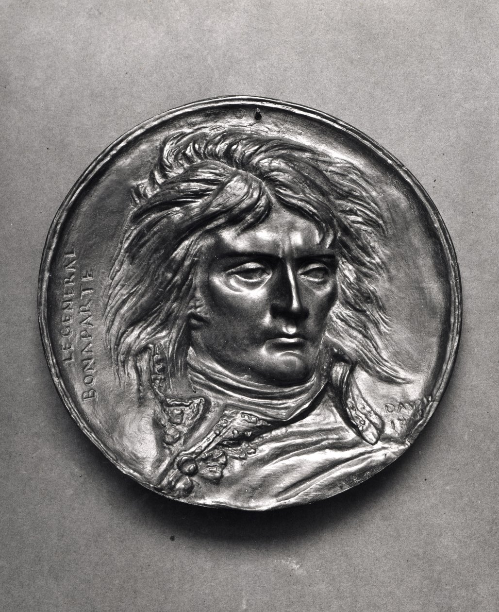 Portrætmedaljon af general Bonaparte (1769-1821) ca.1830 (bronze) af Pierre Jean David d