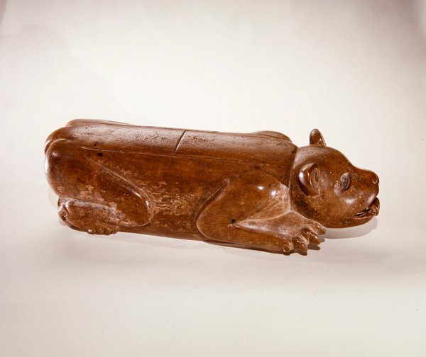 Krøjende Jaguar-tromme, Aztec Culture (træ) af Pre Columbian Pre Columbian
