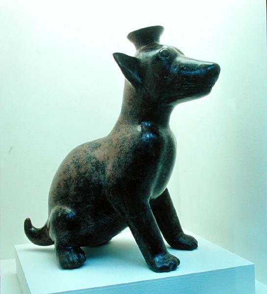 Statue af en coyote, fra Toltec Culture, 800-1100 (blyet keramik) af Pre Columbian Pre Columbian
