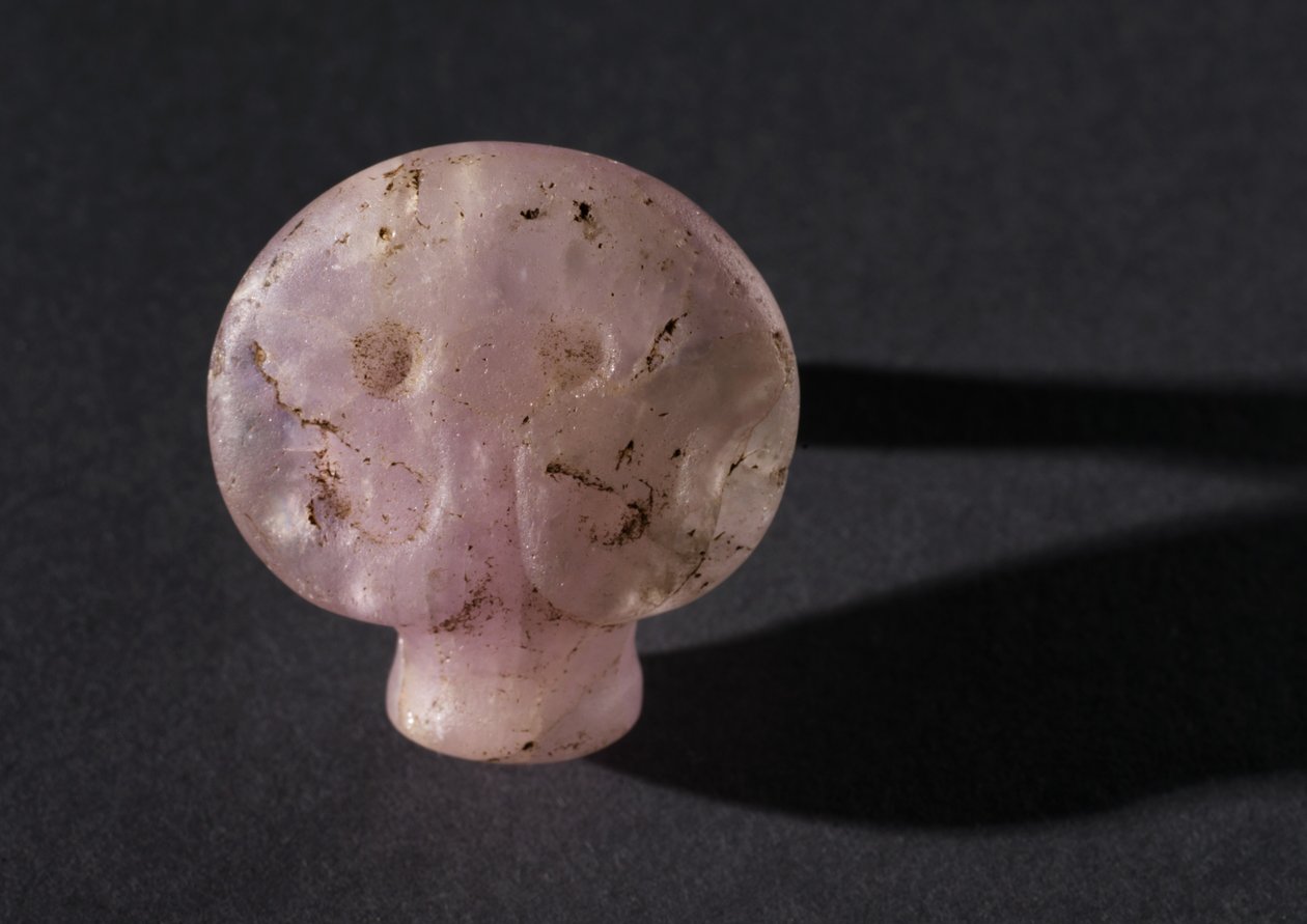 Tyrehovedamulet, ca. 3500 f.Kr.-2950 f.Kr af Predynastic Period Egyptian