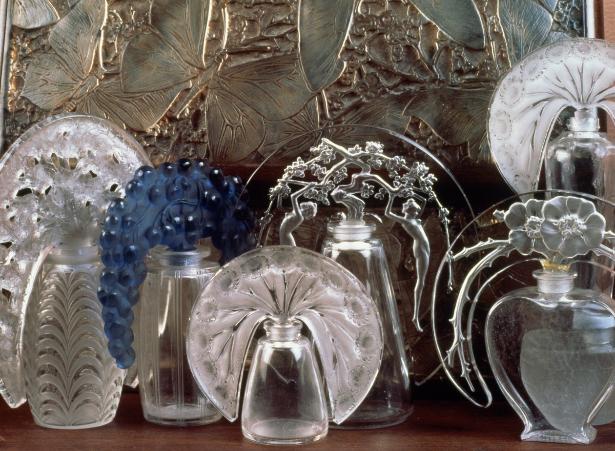 Parfume flacon i glas af Rene Jules Lalique