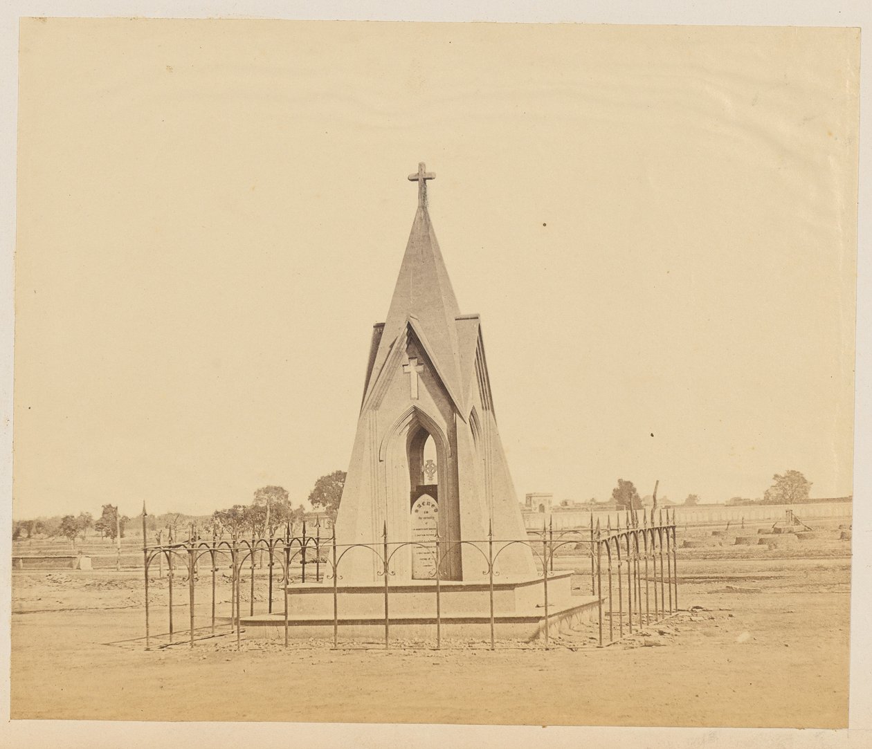 [Kristent monument] af Robert C. Tytler