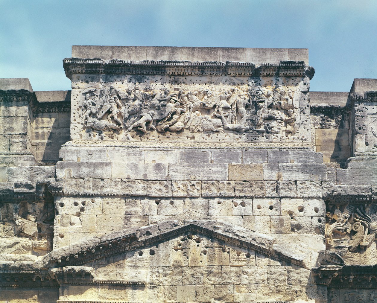 Architrave of the Arc de Triomphe fra sydsiden af Roman