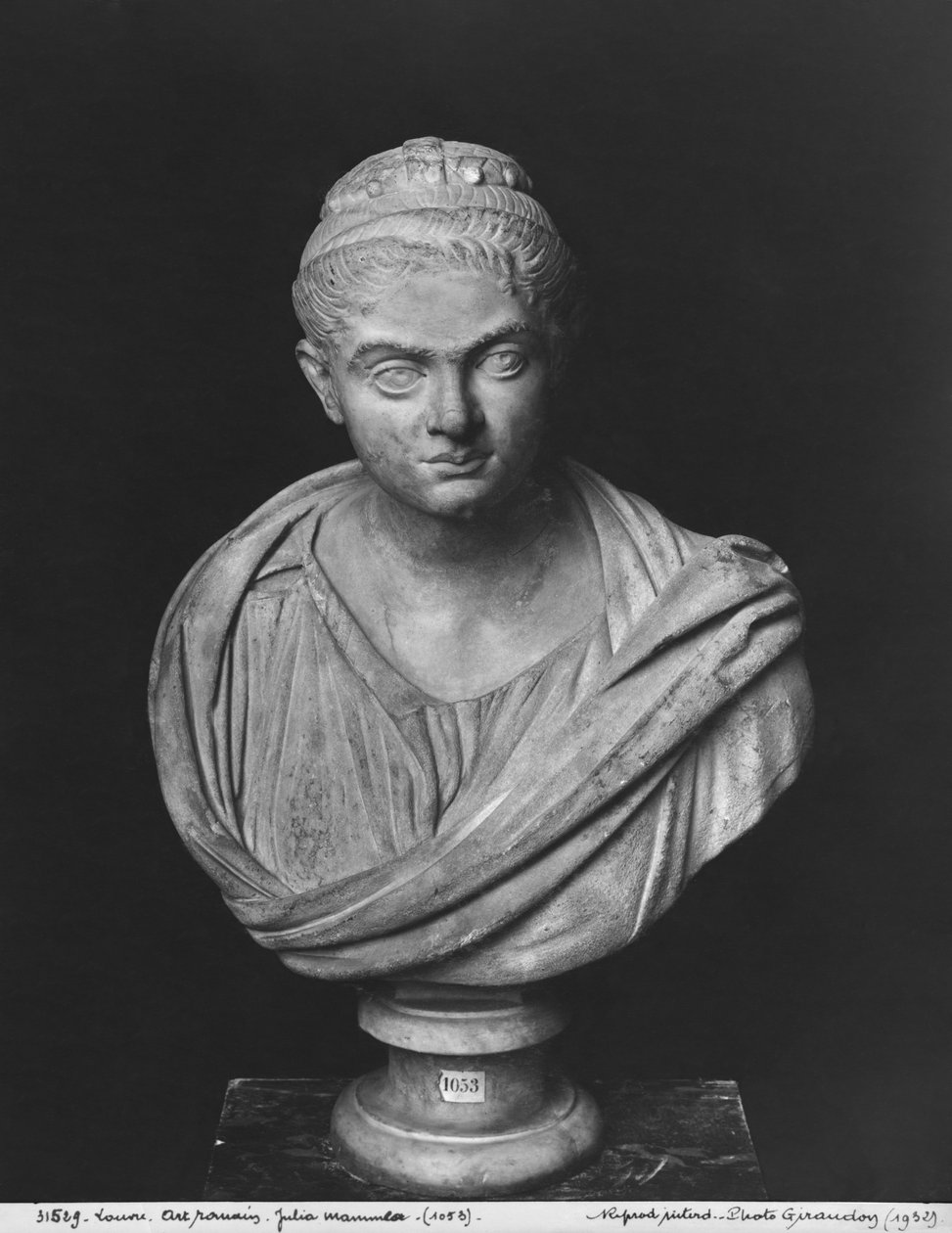 Buste af Julia Mamaea (180-235 e.Kr.) mor til kejser Severus Alexander (205-235 e.Kr.) ca. 230 (marmor) af Roman