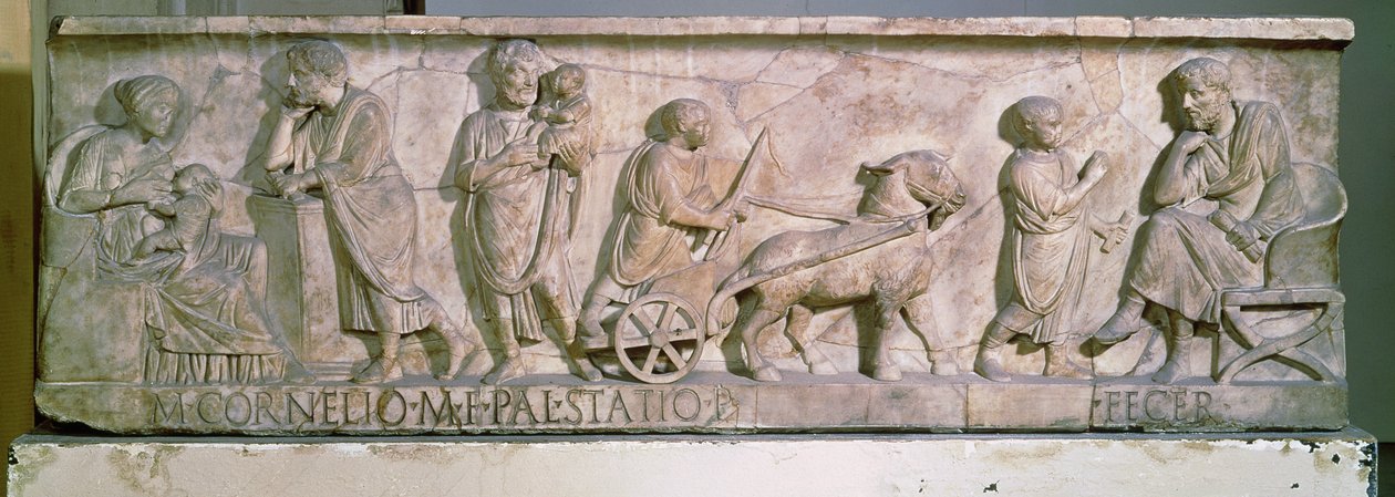 Sarkofag af Cornelius Statius skildrer scener fra et barns liv (marmor) af Roman