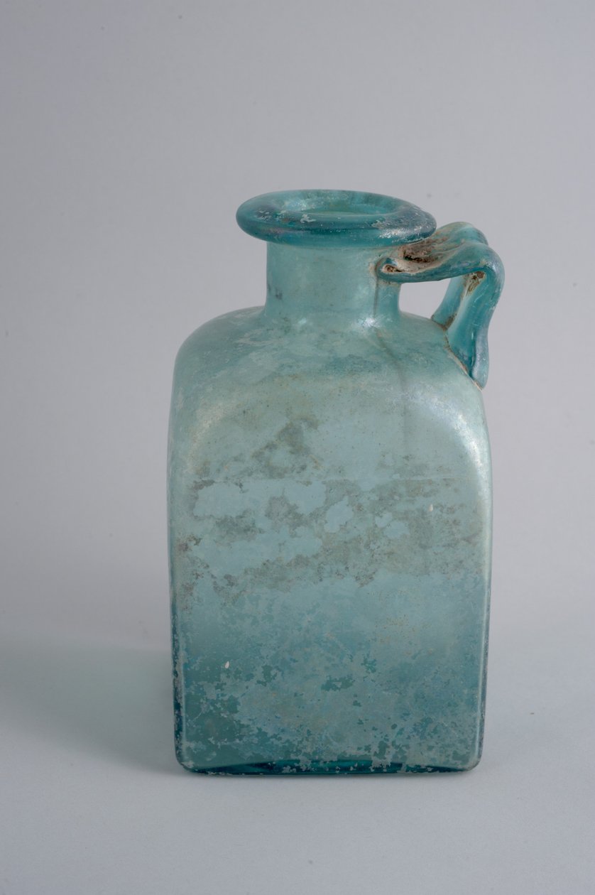 Firkantet flaske (glas) af Roman
