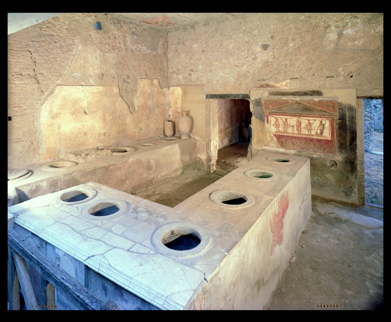 Thermopoliums skranke, via dell