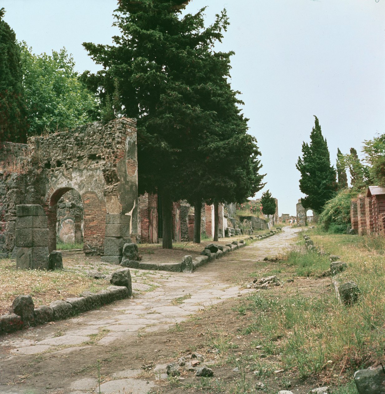 Graves Way og Herculaneum Gate af Roman