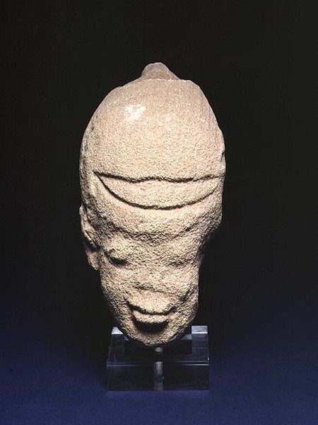 Hoved med hjelm, fra Aniba, Nubia (sandsten) af Roman Period Egyptian