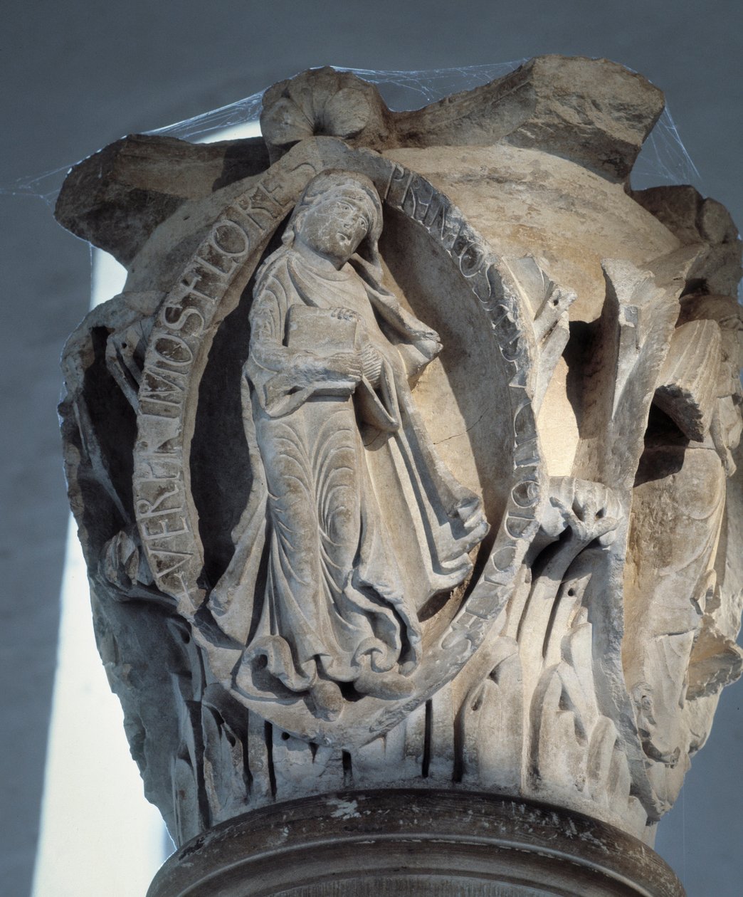 Korets hovedstad (skulptur af Romanesque