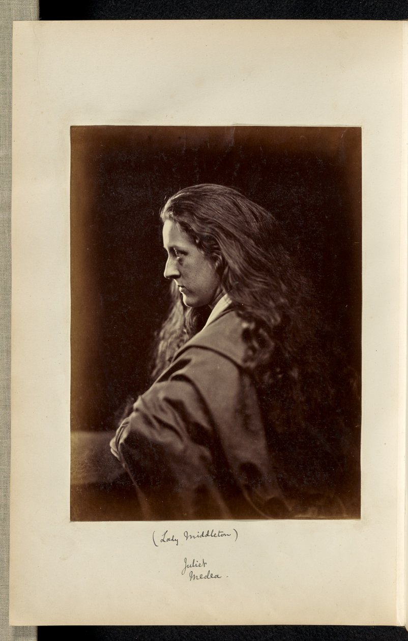 Lady Middleton som "Julie Medea" af Ronald Ruthven Leslie Melville