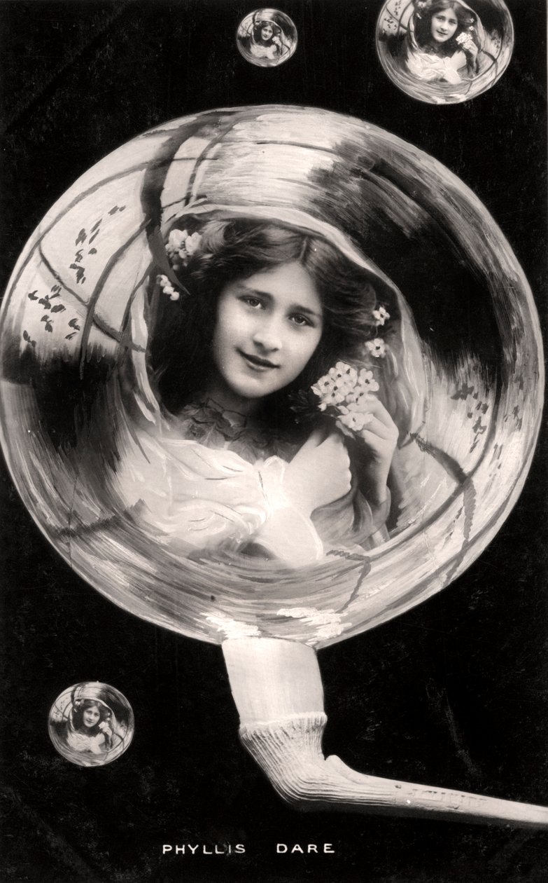 Phyllis Dare 1890-1975, engelsk skuespillerinde, 1907. af Rotary Photo