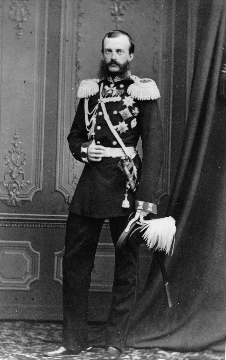 Portræt af storhertug Michael Nikolaevich af Rusland, fra studiet hos E. Westly und Co. af Russian Photographer
