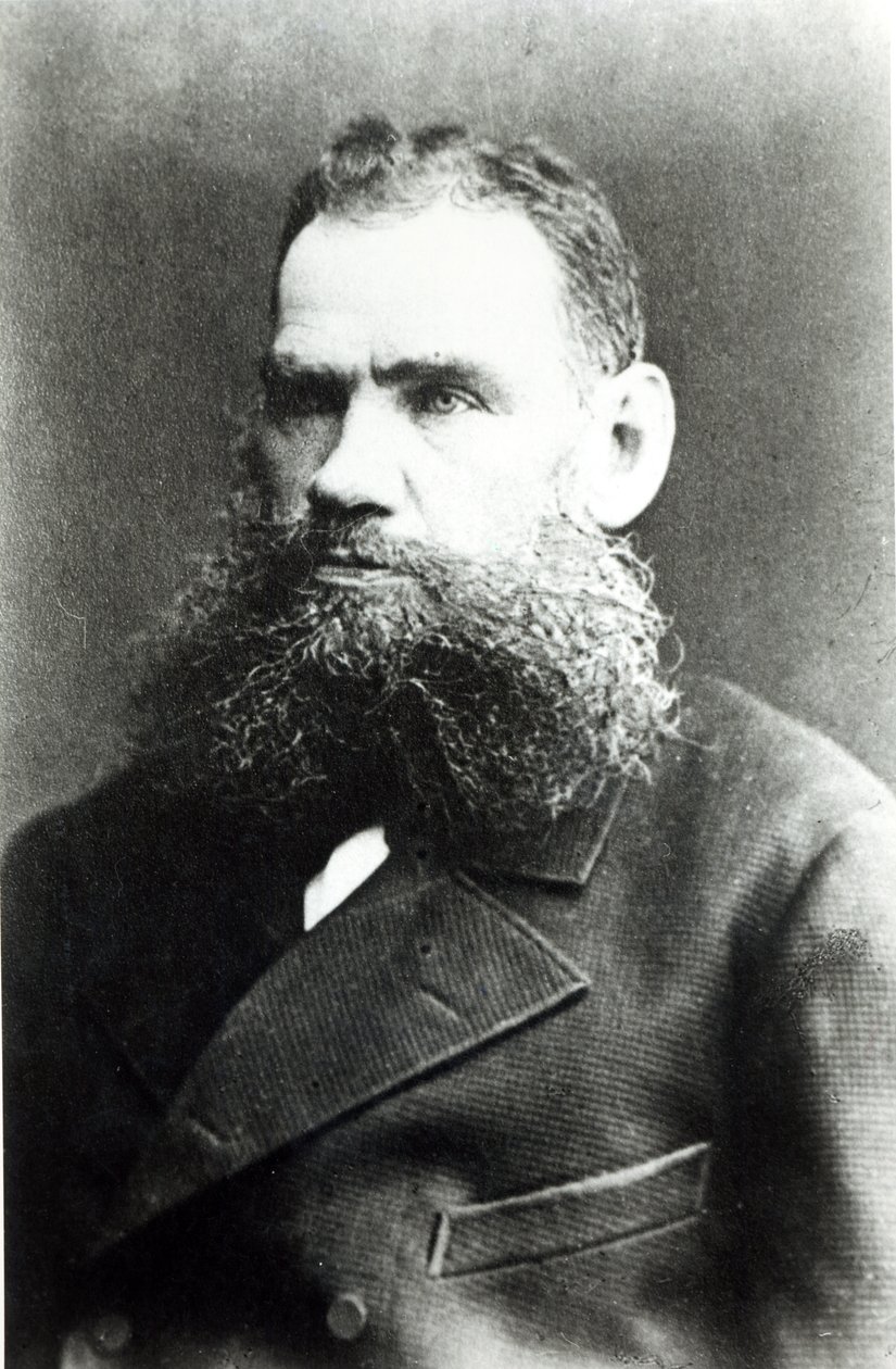 Portræt af Lev Nikolaevich Tolstoy af Russian Photographer
