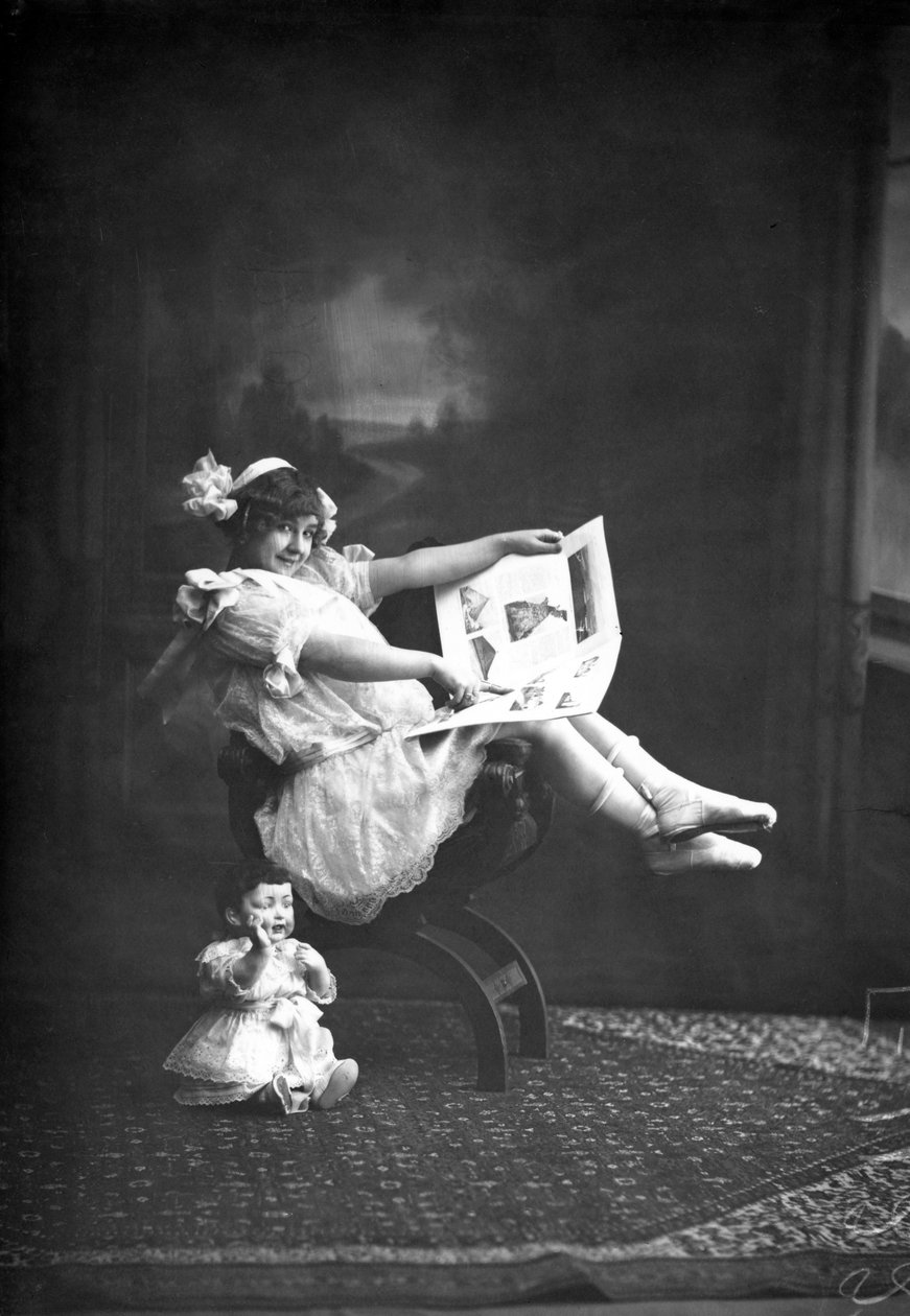 Portræt af en skuespillerinde af Russian Photographer
