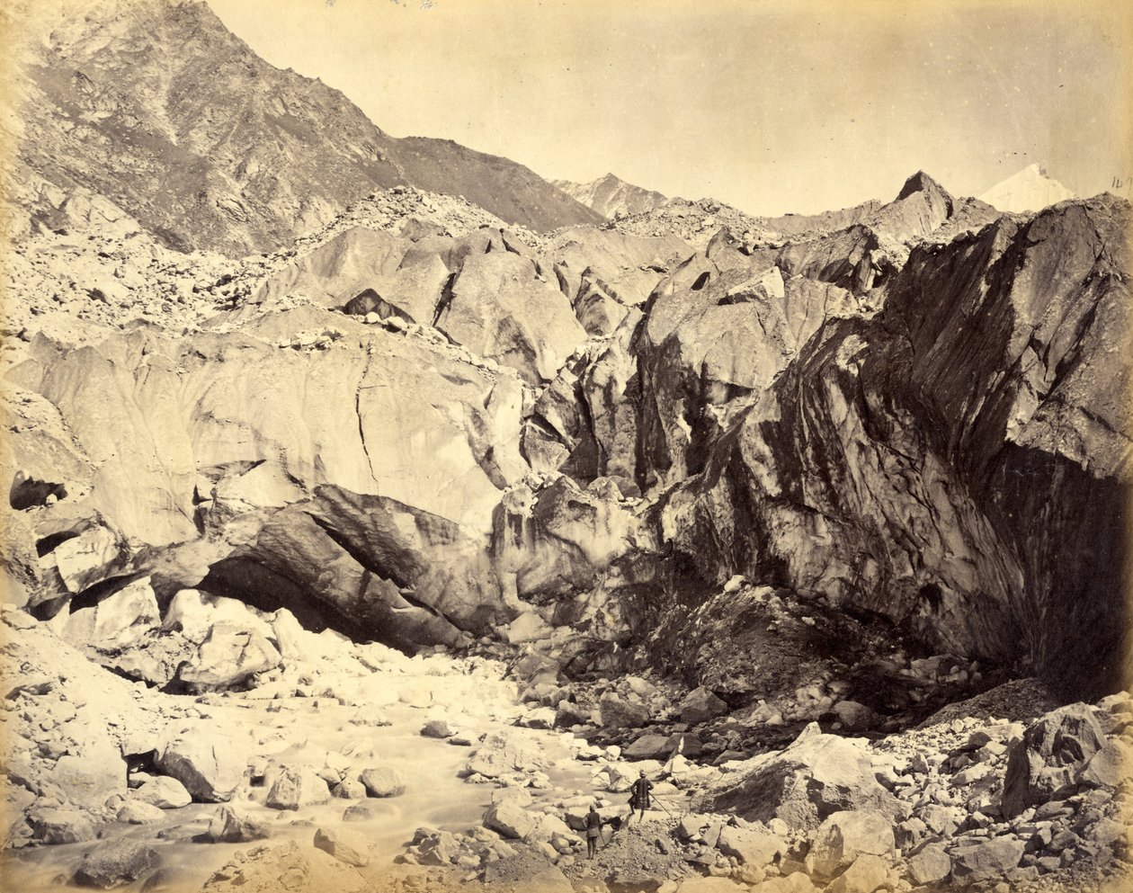 Source of the Ganges, Indien, ca. 1860-70 (albumin print) af Samuel Bourne