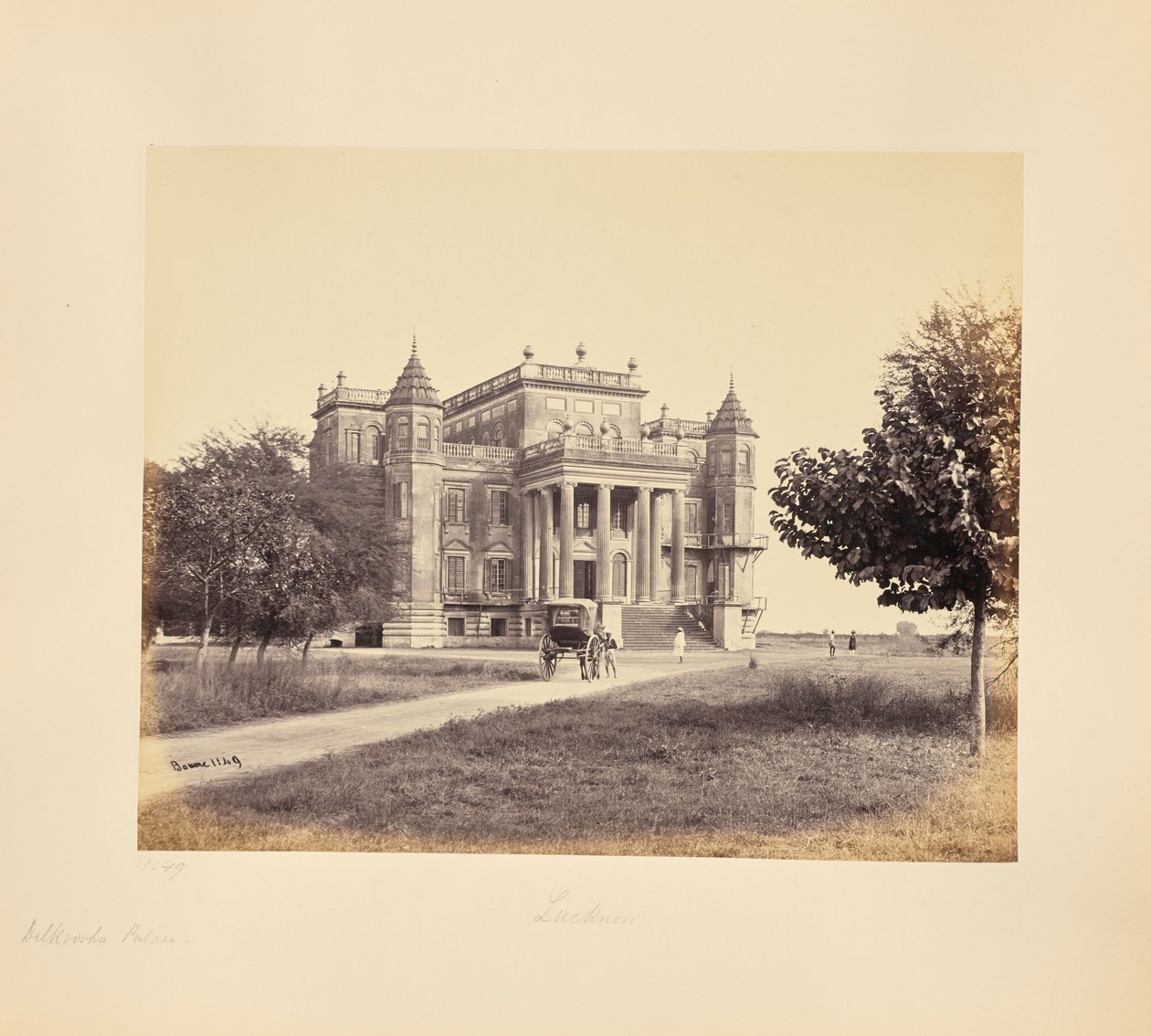 Lucknow; Dilkusha-paladset af Samuel Bourne