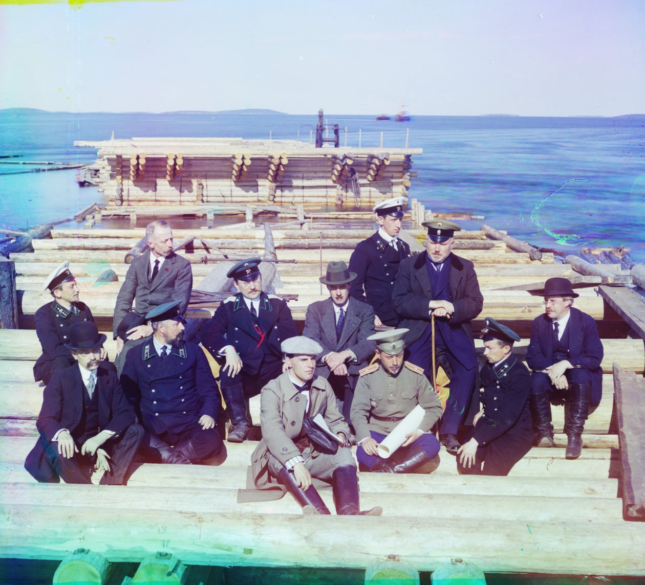 Gruppe af jernbanefunktionærer fra Murmansk, 1905-1915 af Sergey Prokudin Gorsky