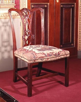 Stol med båndryglæn af Chippendale, ca. 1760 (mahogni) af Thomas Chippendale