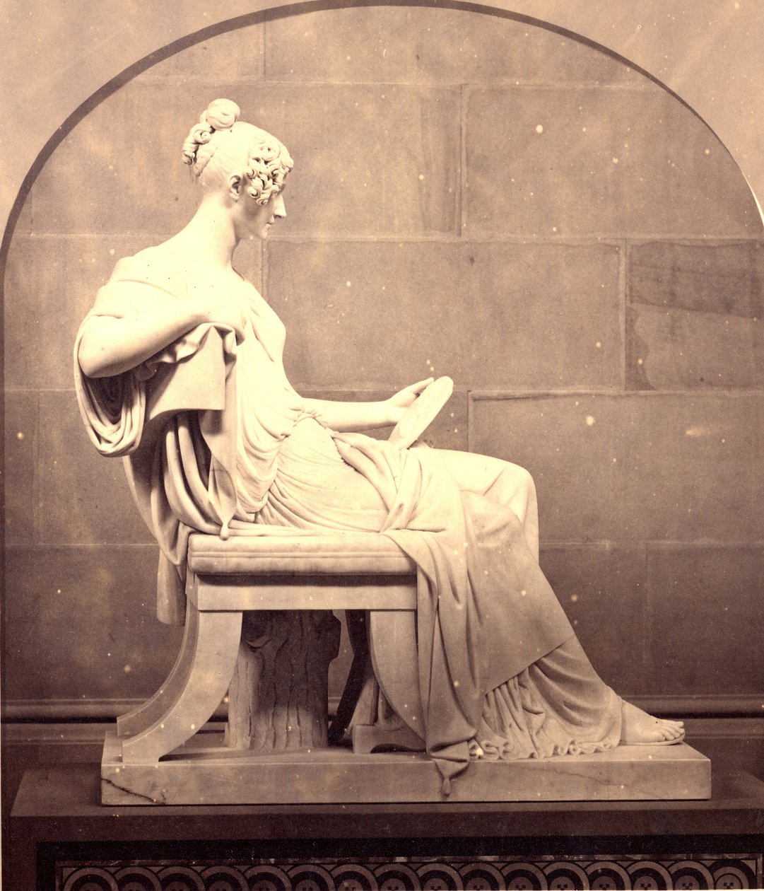 Siddende statue af Pauline Borghese (marmor) af Thomas Campbell