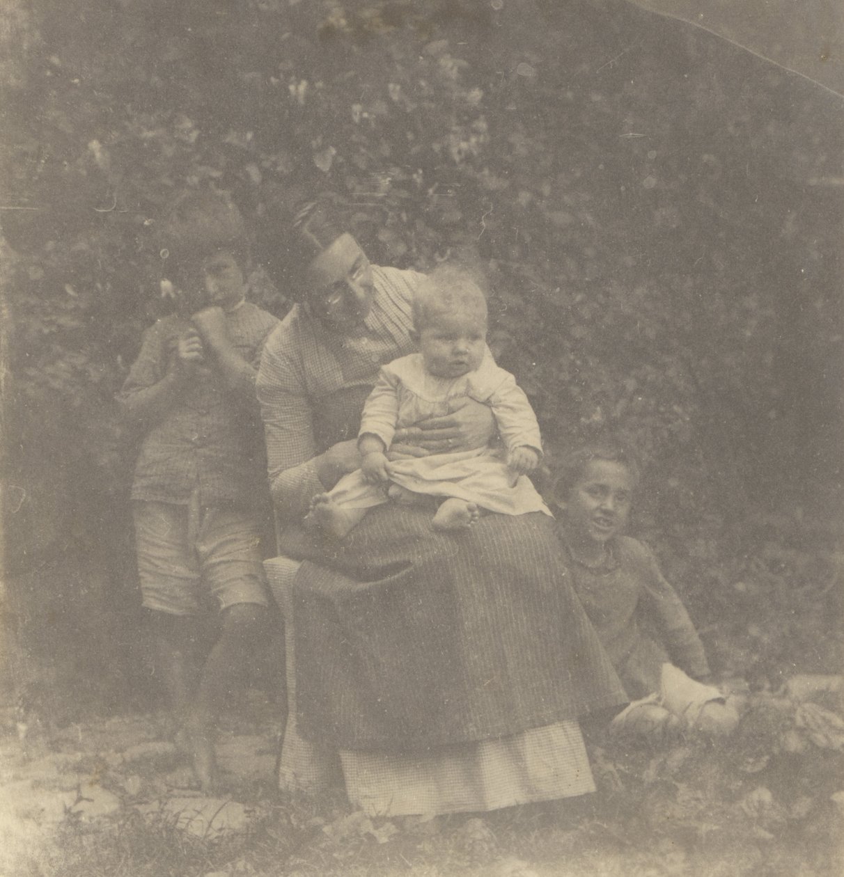 [Frances Crowell og hendes børn]. af Thomas Eakins
