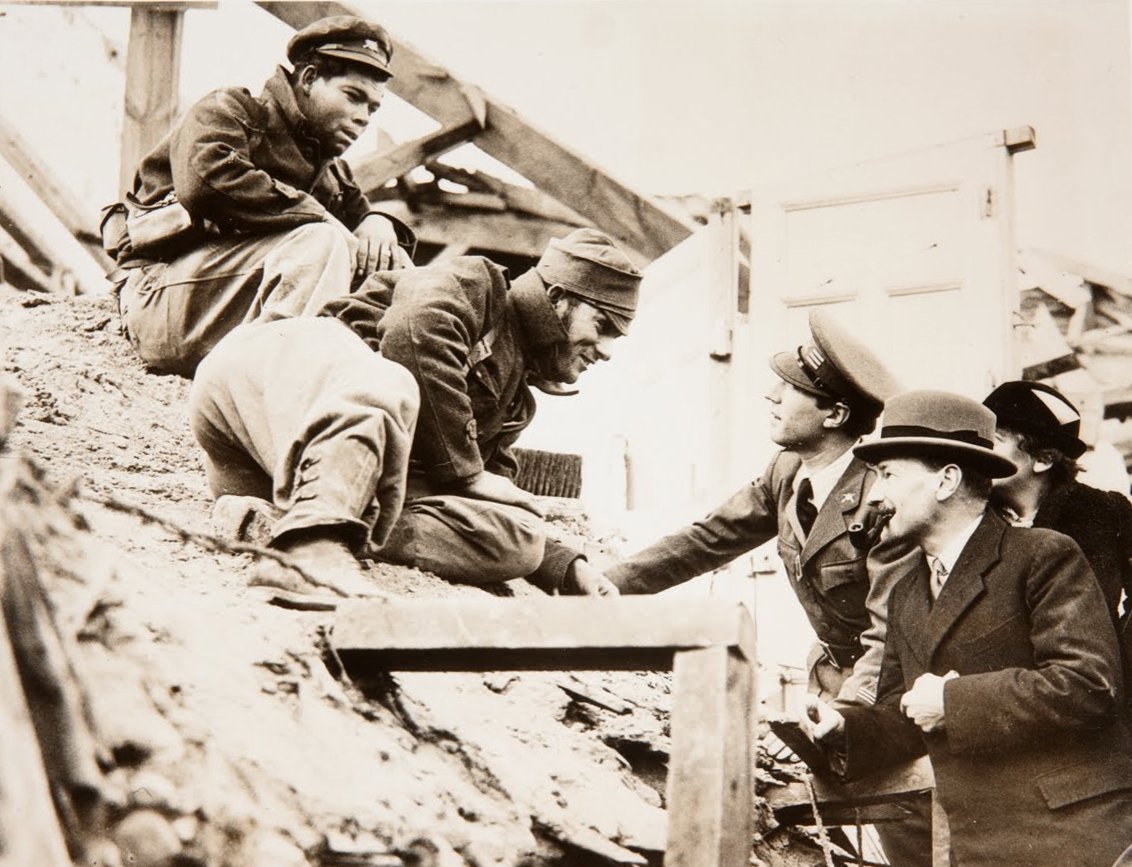 British Labour Leadermat, Madrid Front-Line Trenches, Madrid af Unbekannt Unbekannt