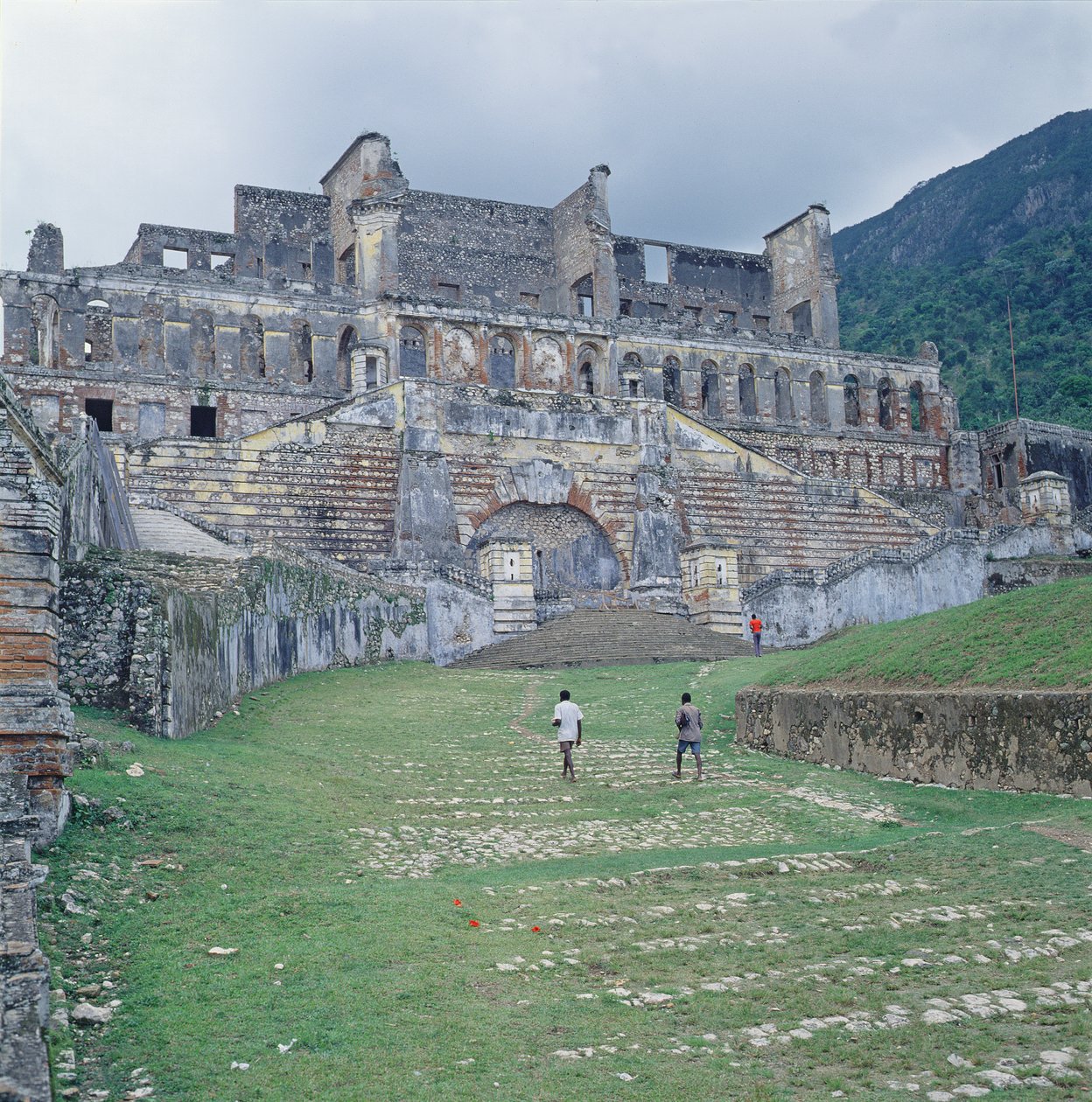 Sans-Souci Palace, bygget 1810-13 af Unbekannt Unbekannt