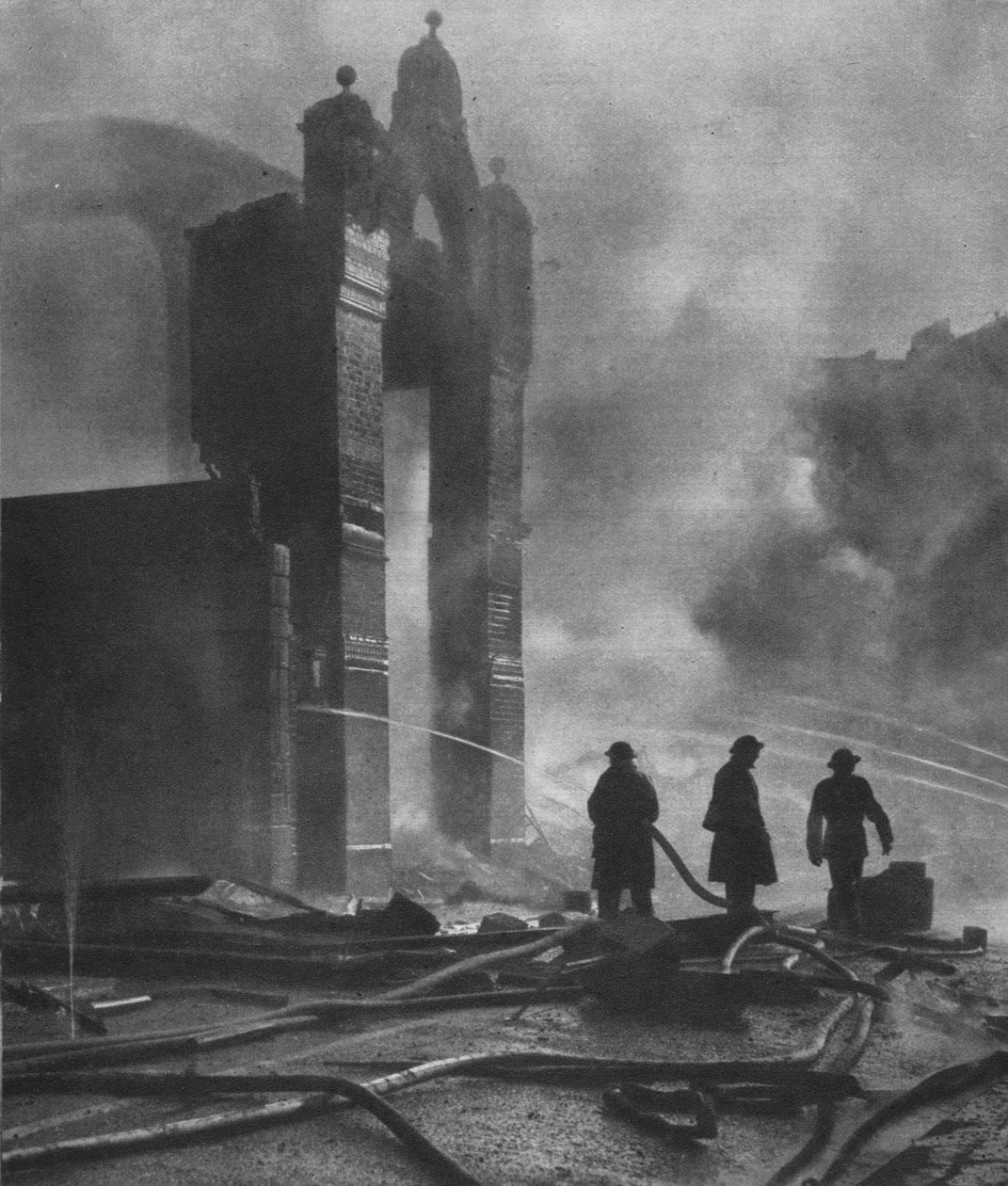Og kampens hede., 1941 1942 af Unbekannt