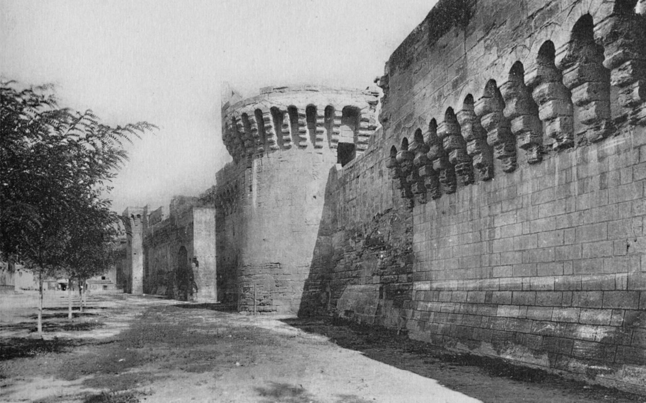 Avignon. - Volden XIVe, c1925 af Unbekannt