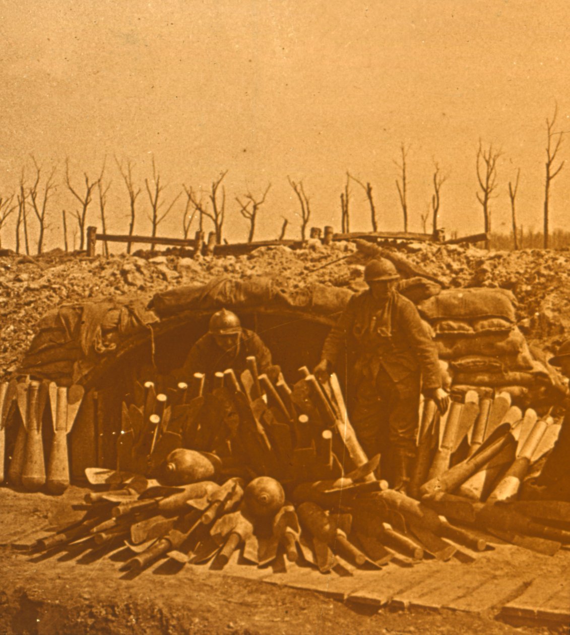 Bombebutik, c1914-c1918 af Unbekannt