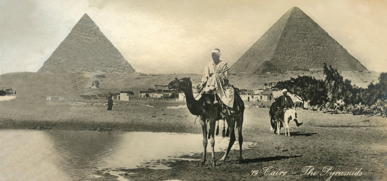 Cairo: Pyramiderne, c1918-c1939. af Unbekannt