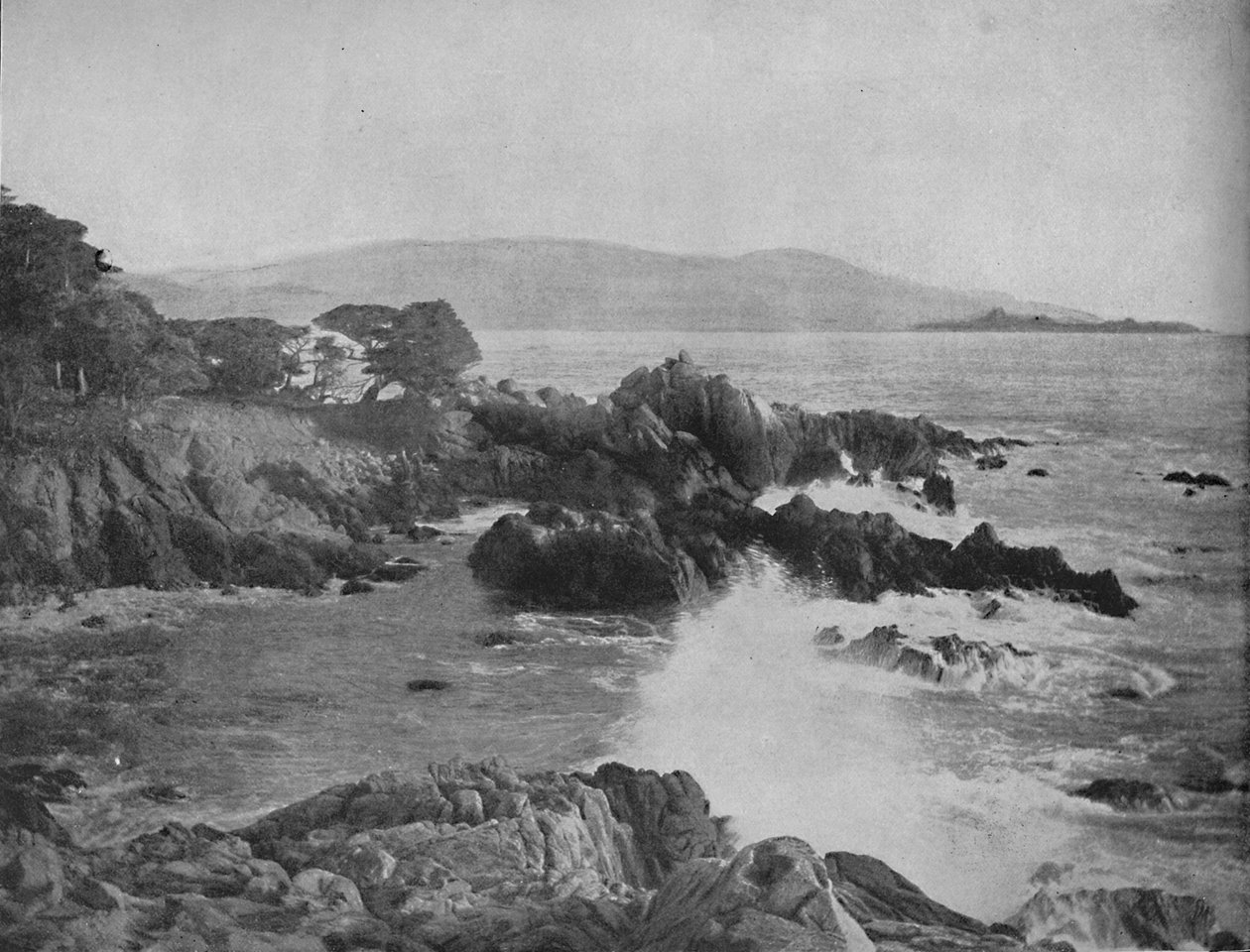 Carmel Bay, Californien, c1897. af Unbekannt