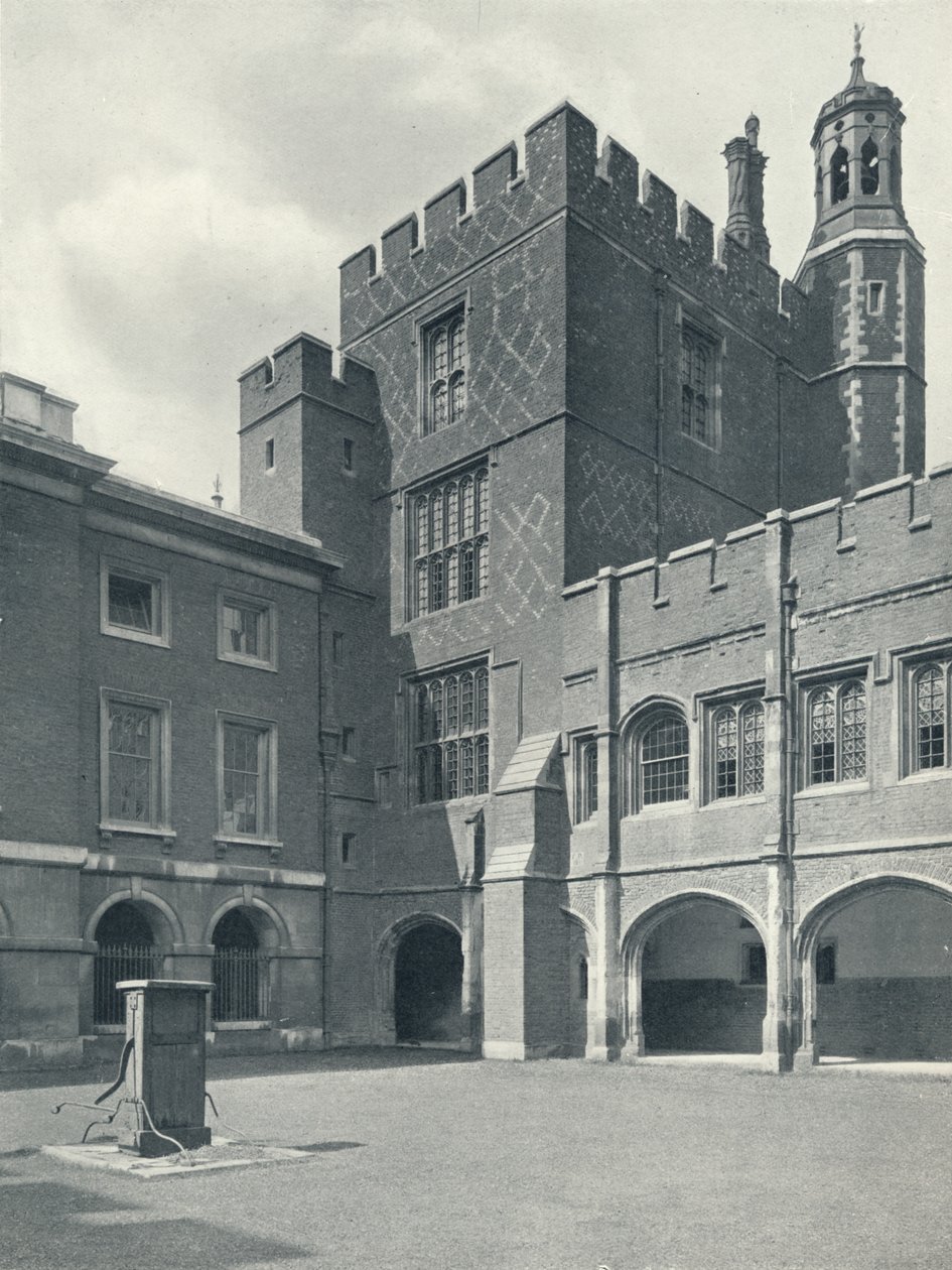 Cloisters and College Library, 1926 af Unbekannt