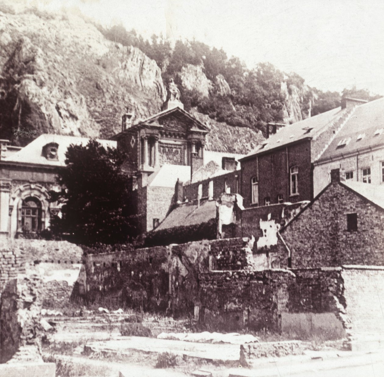 Dinant, Belgien, 1914 af Unbekannt