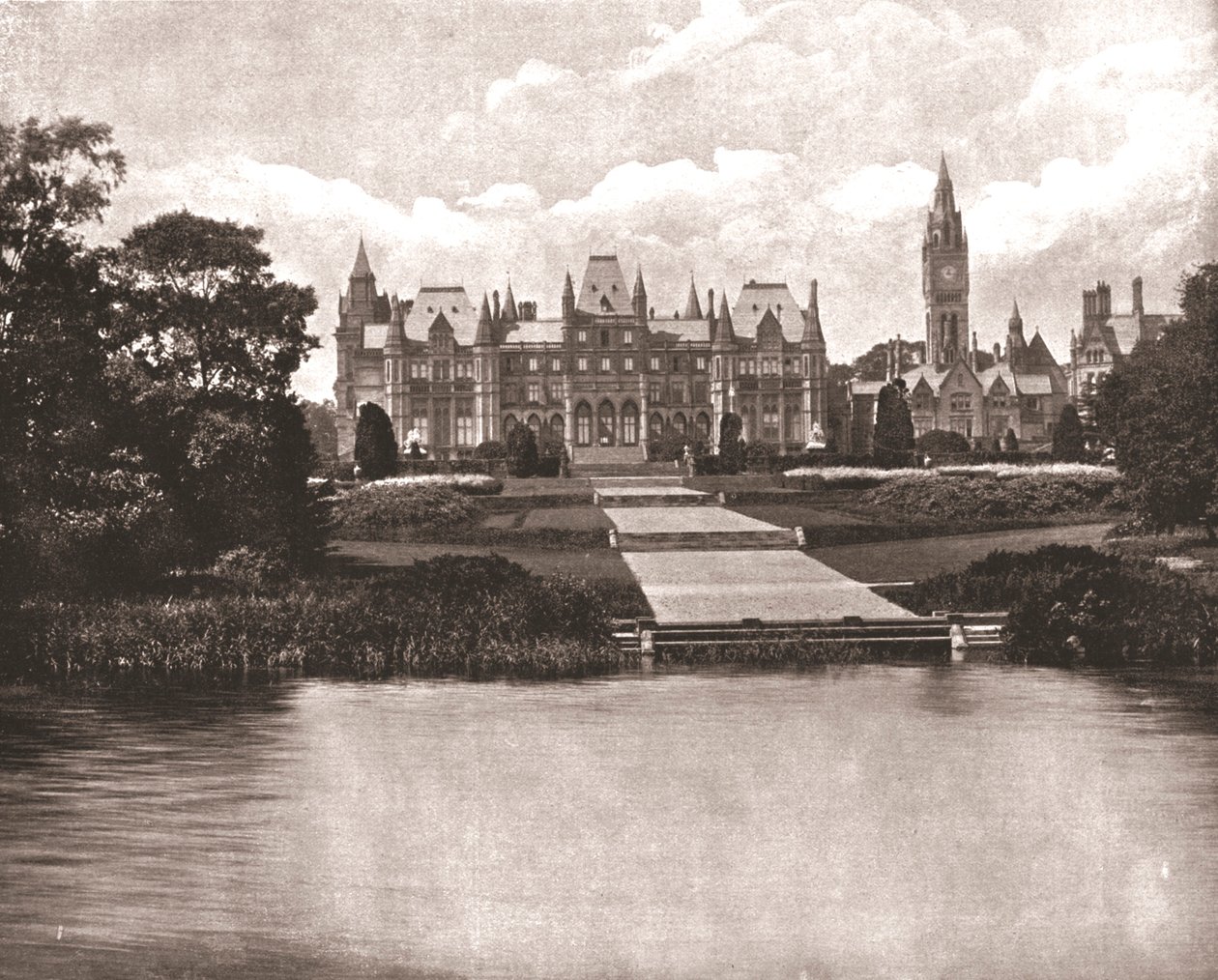 Eaton Hall, Eccleston, Cheshire, 1894. af Unbekannt