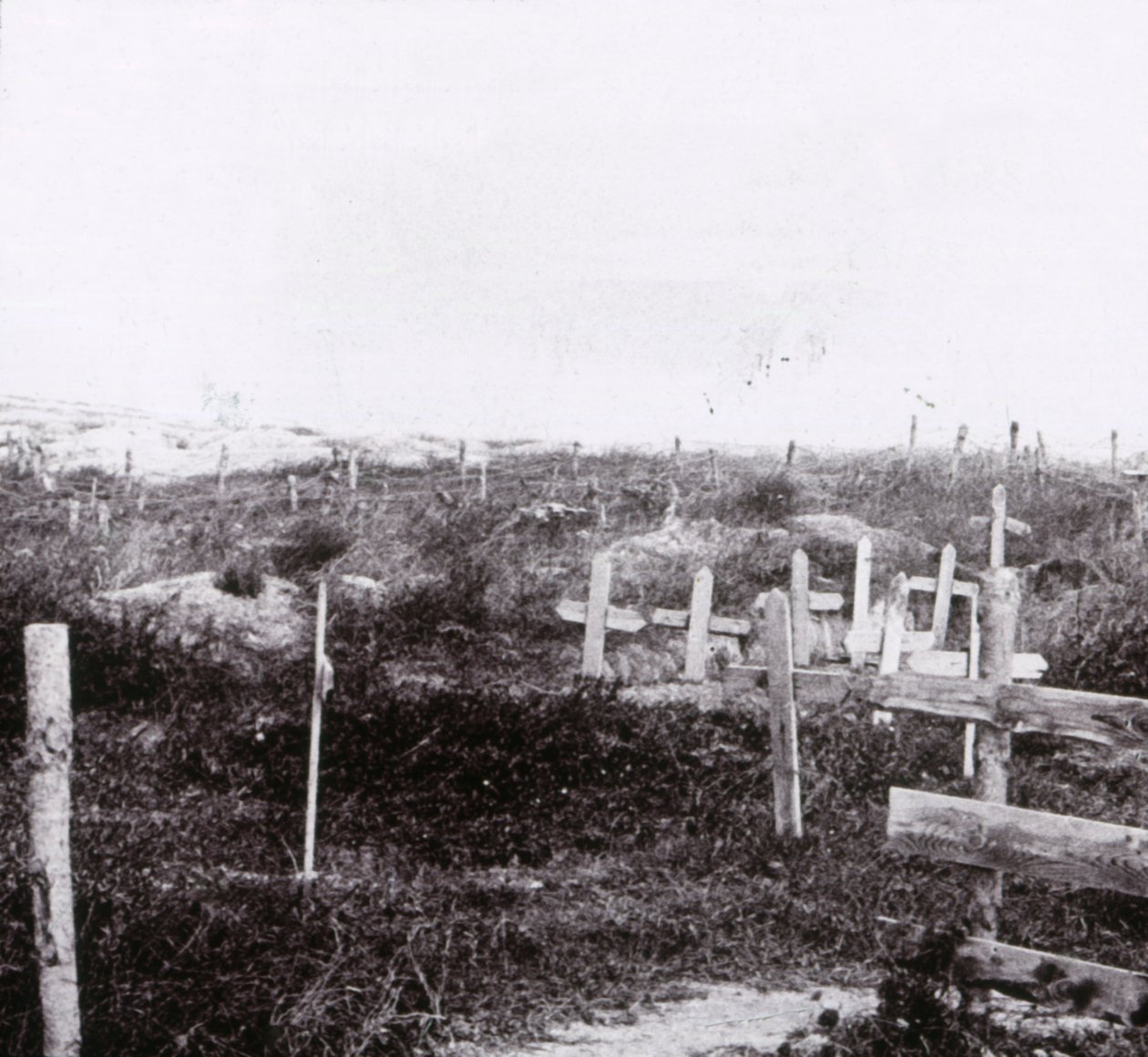 Graves, Massiges, Nordfrankrig, c1914-c1918. af Unbekannt