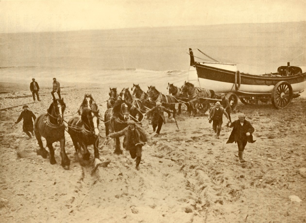Hauling the Lifeboat, c1930. af Unbekannt