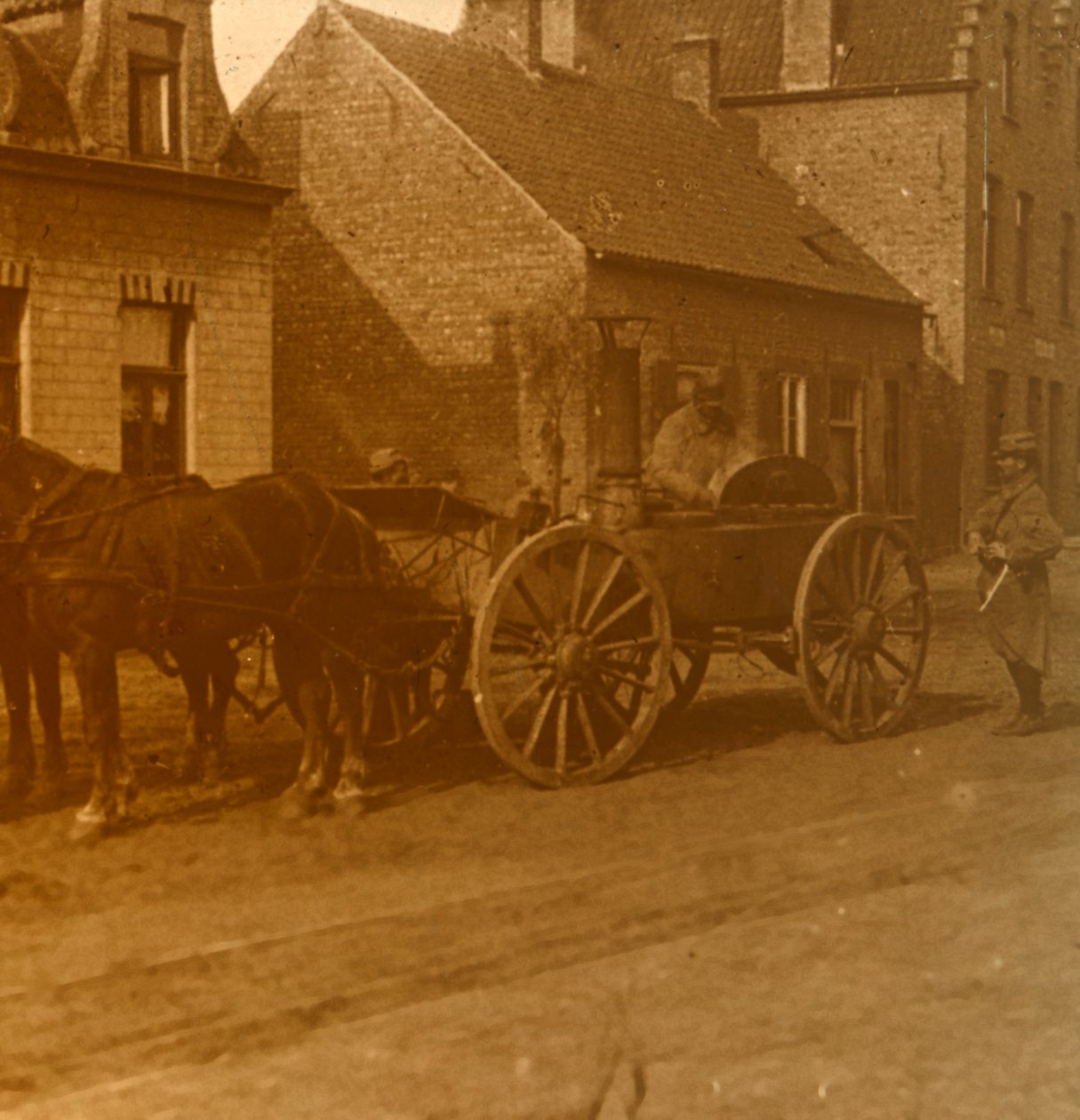 Hestetrukket køkken, c1914-c1918 af Unbekannt
