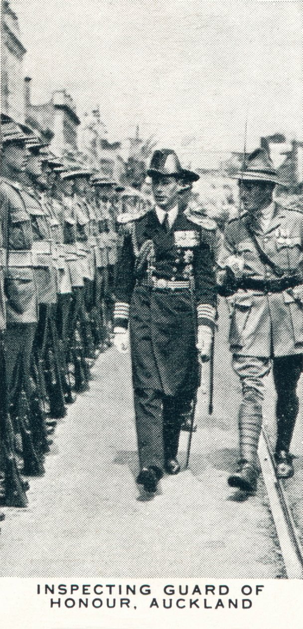 Inspecting Guard of Honour, Auckland, 1927 1937 af Unbekannt